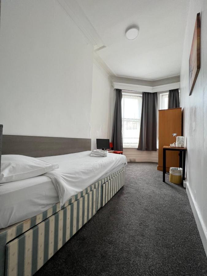 Capital One Hotel Борнмут Экстерьер фото